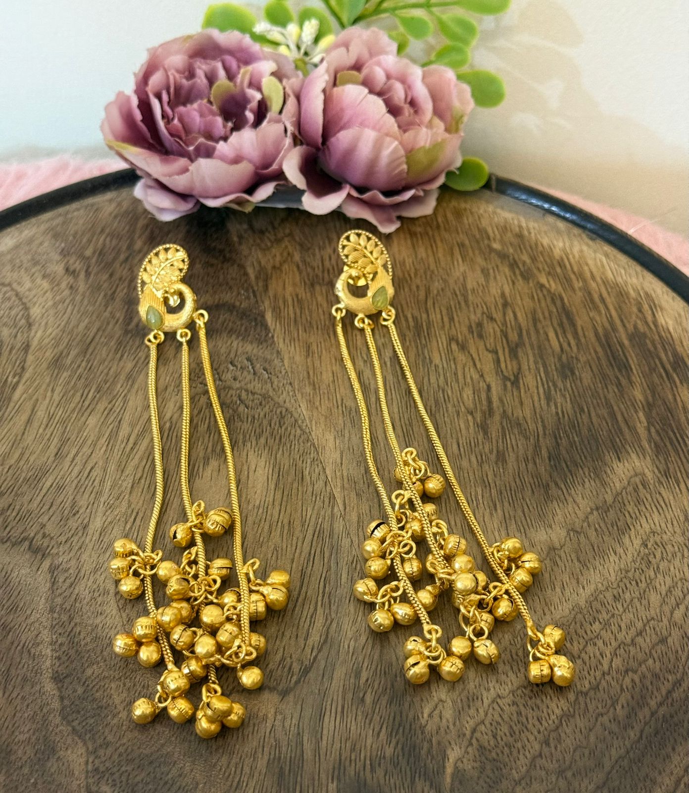 Sunhera Jhilmil Earrings