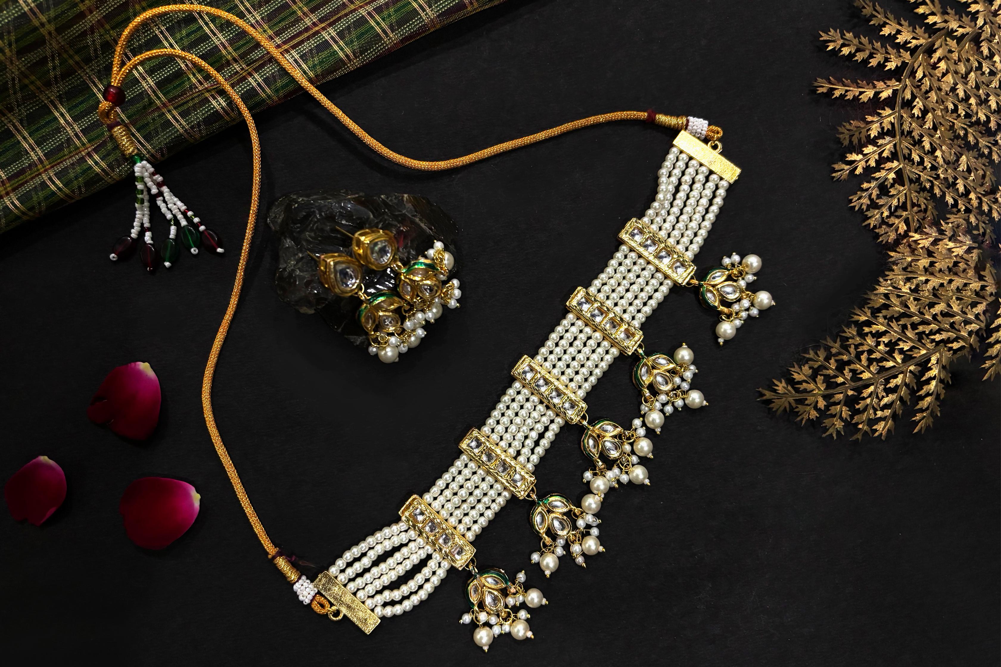 Kundan Pearl Choker Set