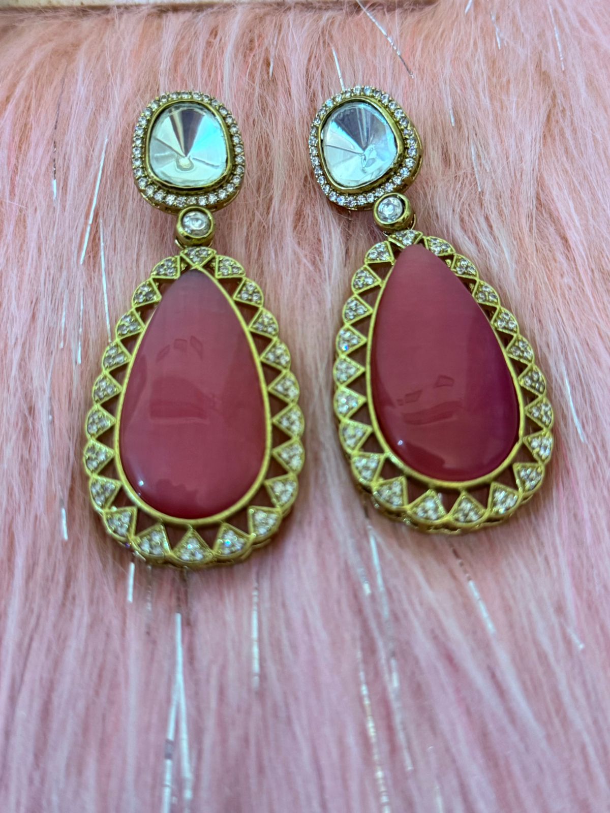 Roshanara Regal Drops