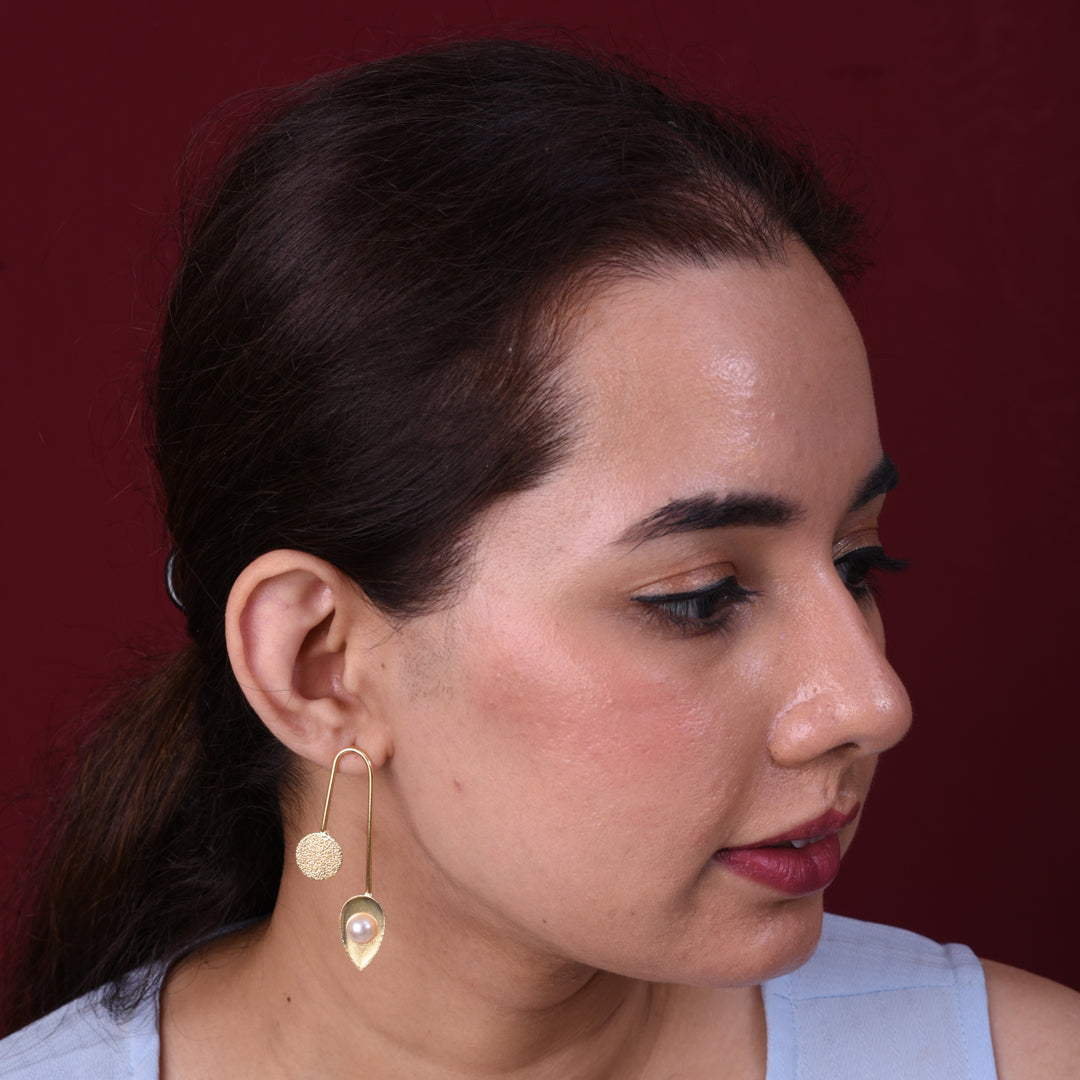 Elysia Drop Earrings