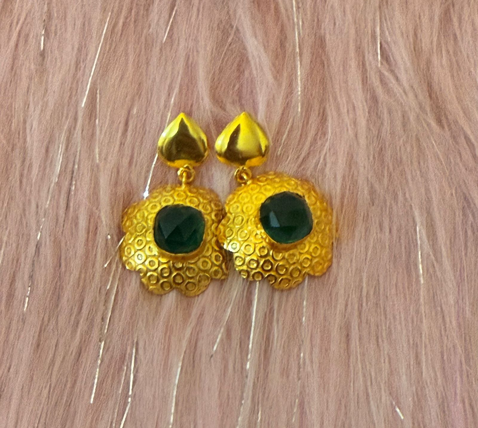 Emerald Bloom Drop Dangler