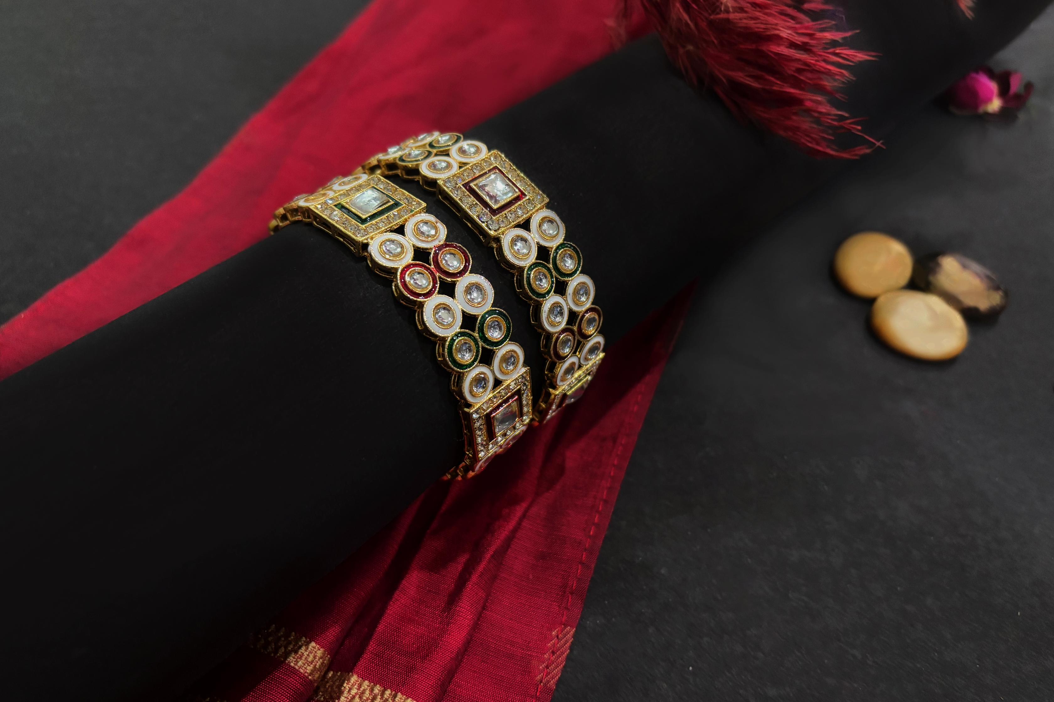 Navratna Kada Set