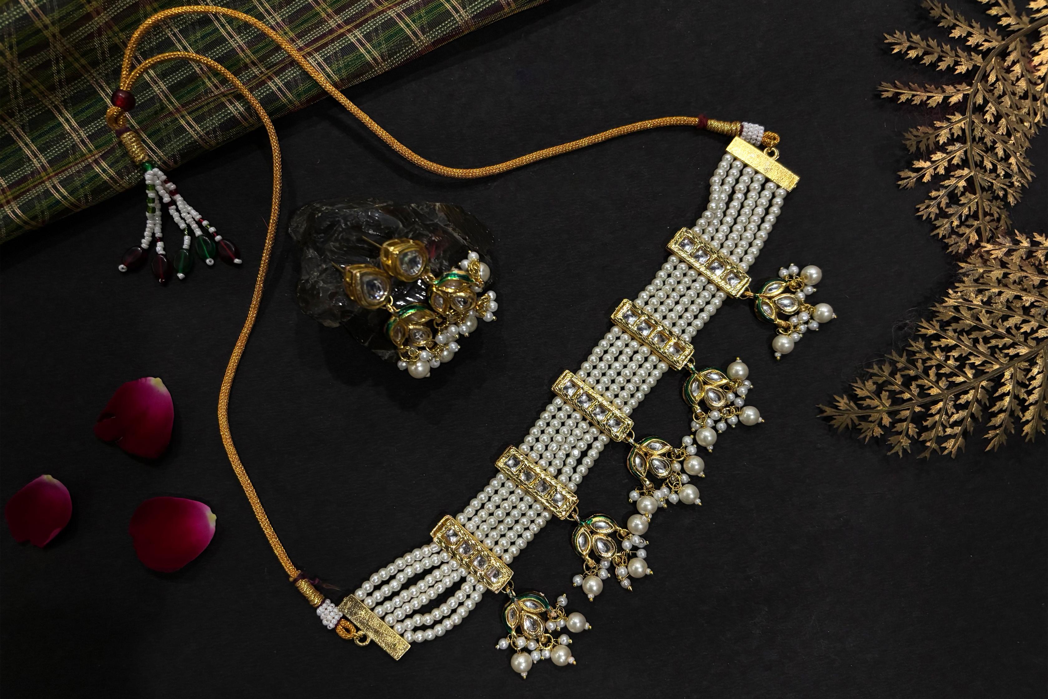 Kundan Pearl Choker Set