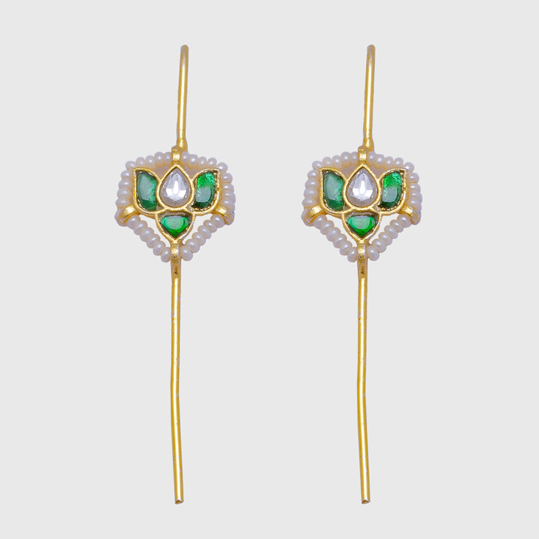 Noor Pushp Needle Earcuff