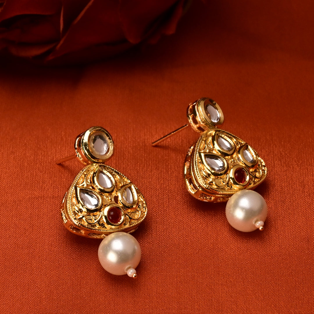 Rasika Kundan Studs