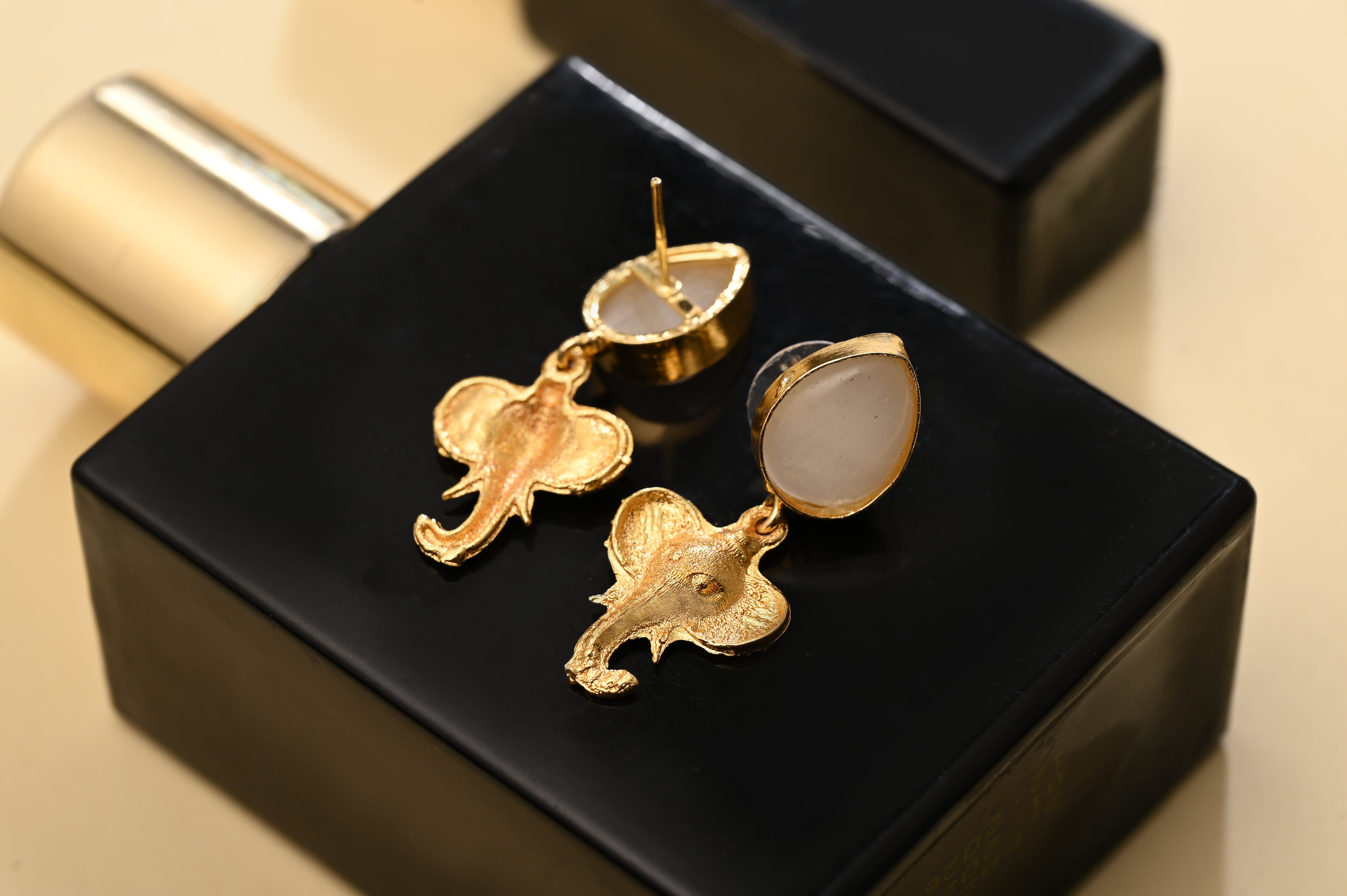 Gaj Shobha Dangler Earring
