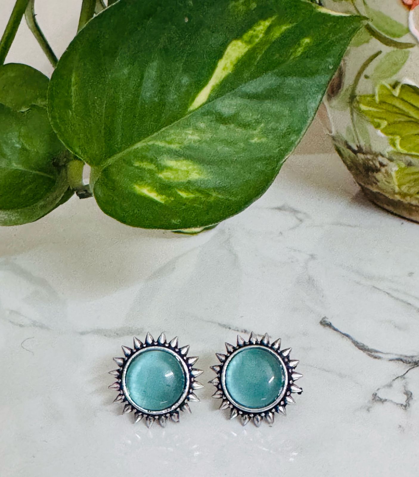 Surika Studs