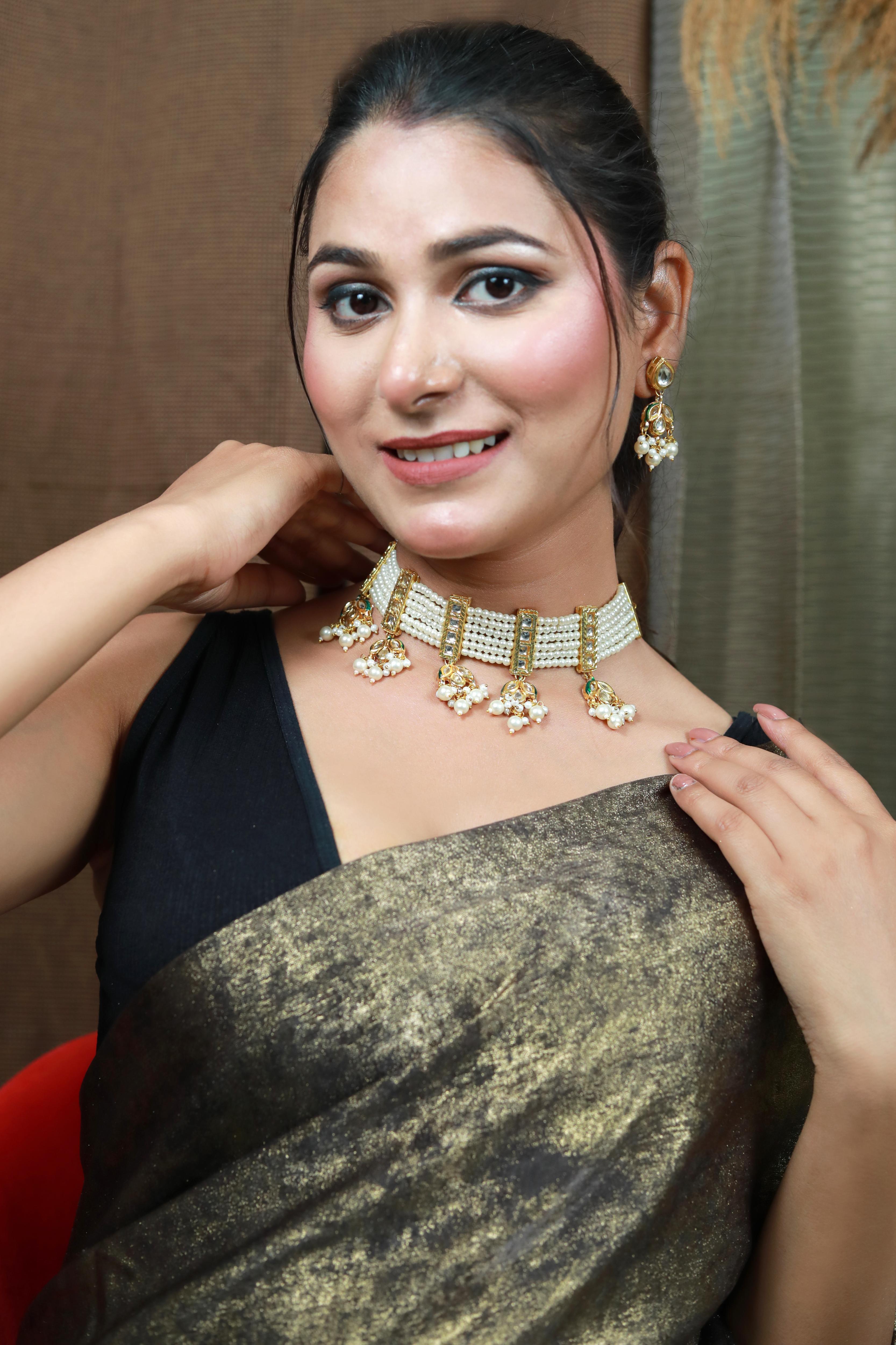Kundan Pearl Choker Set