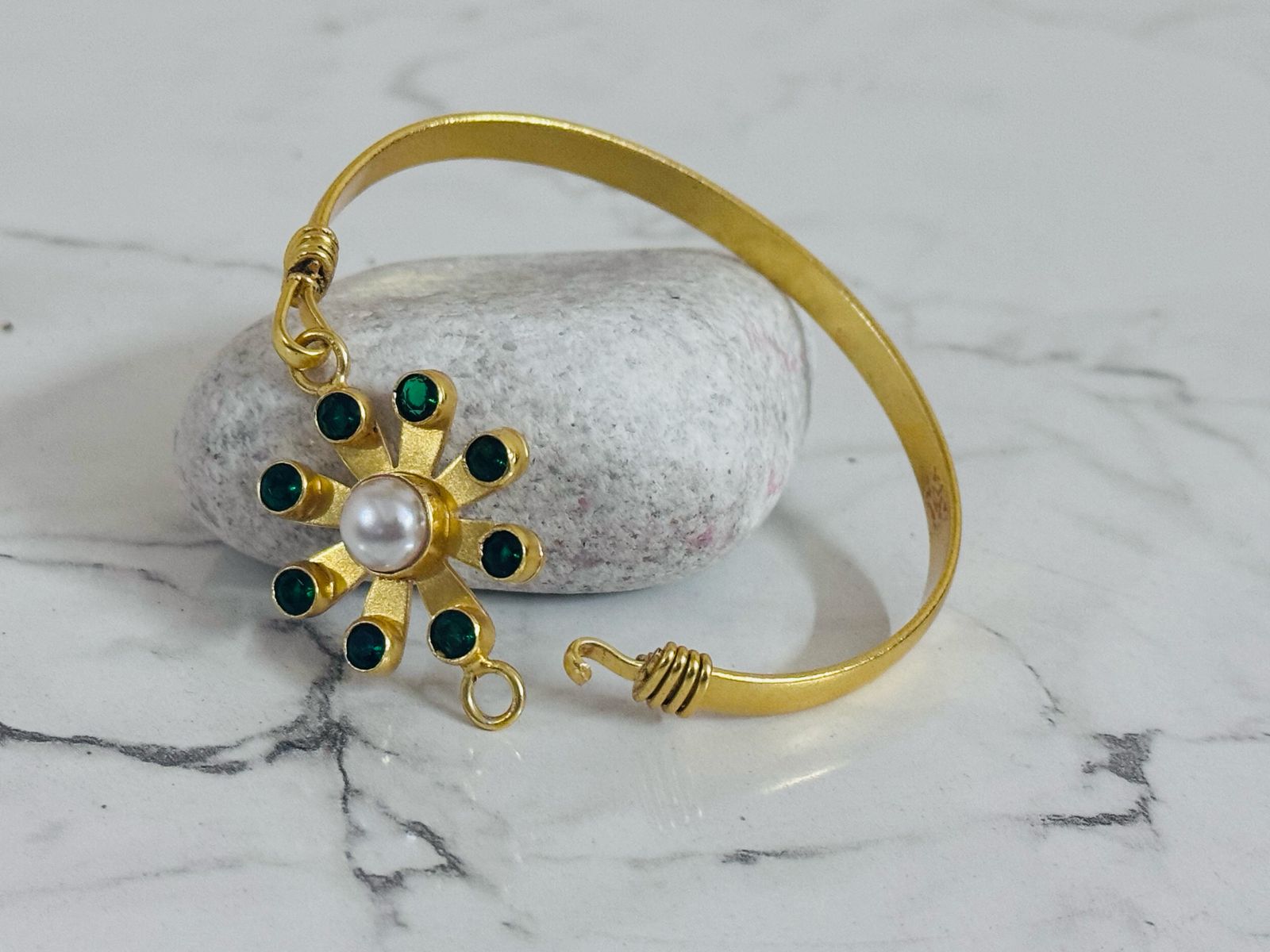 Starry Pearl Charm Bracelet