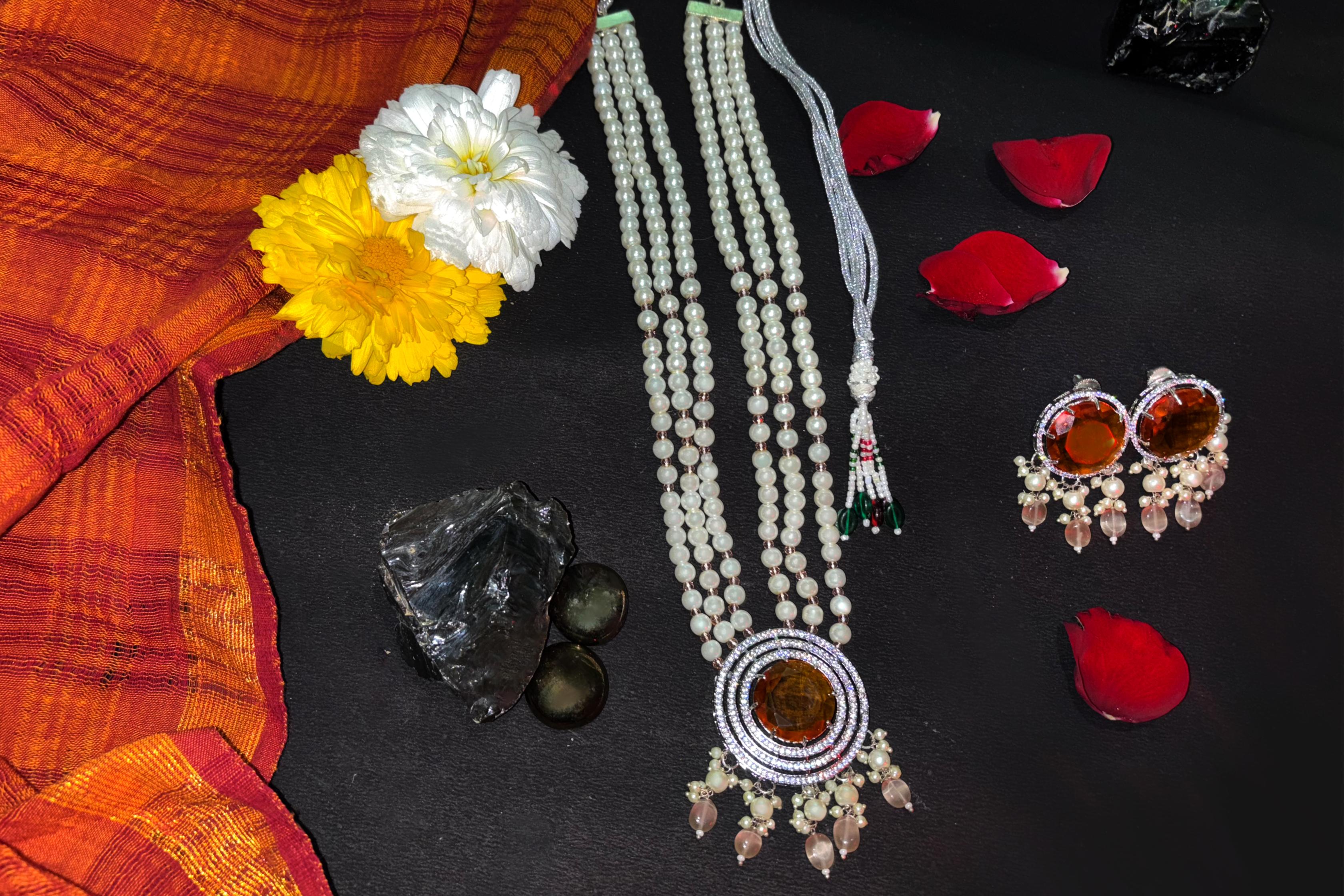 Baadshahi Haar ( Emerald Green & Citrine Yellow)