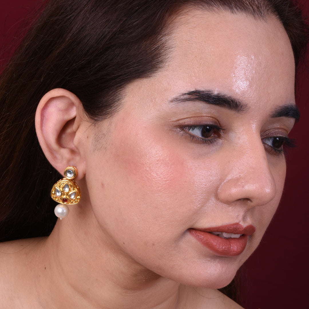 Rasika Kundan Studs