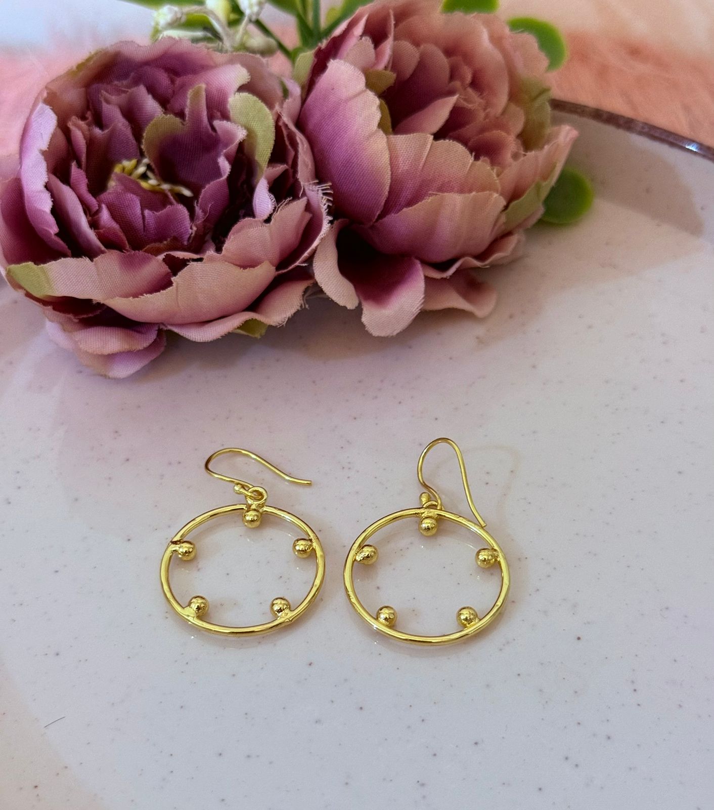Orbit Chic Hooks