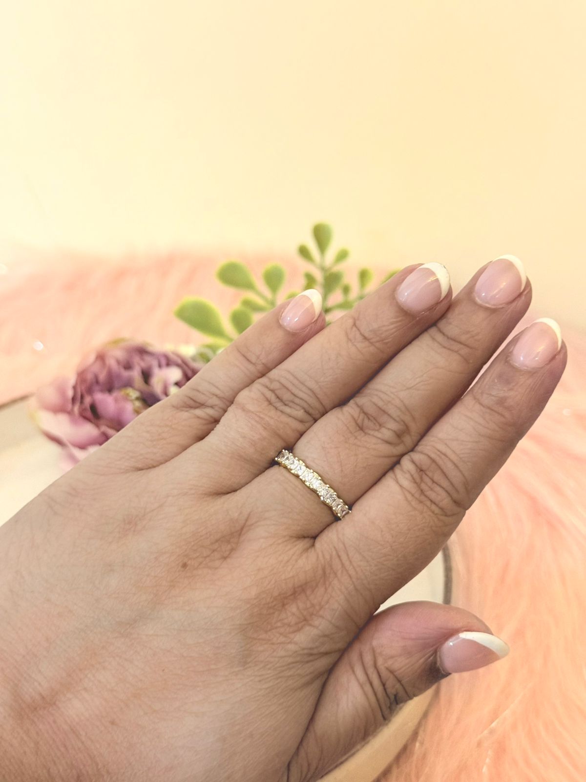 Nirya Adjustable Ring