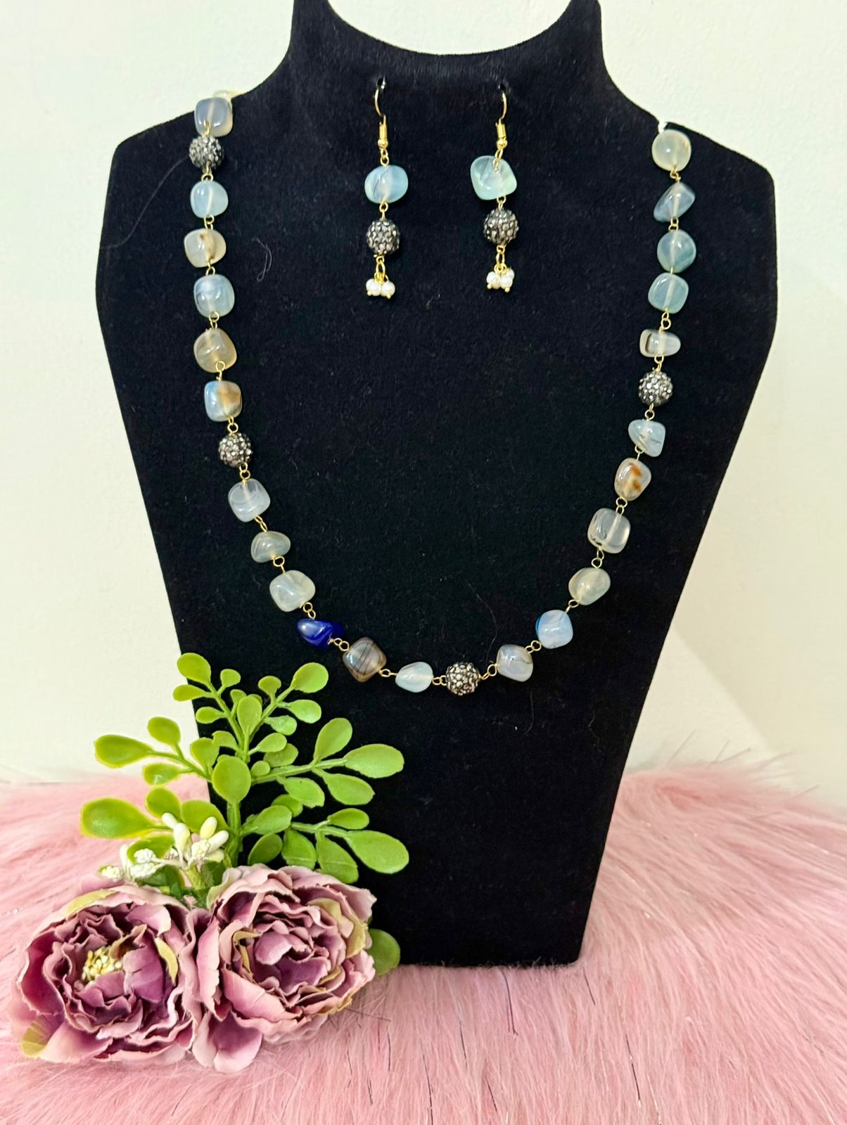 Celeste Glow Necklace & Earrings Set