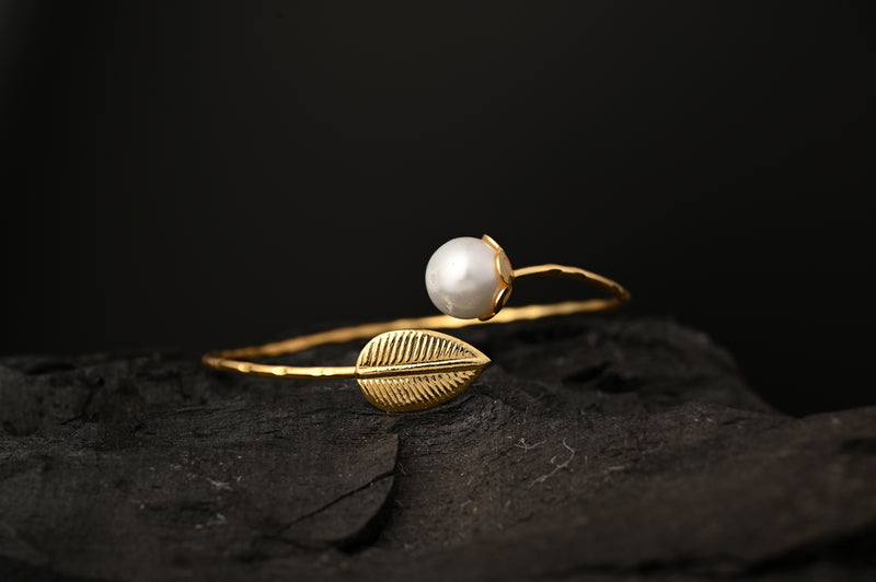 Pearl Delight Adjustable Bracelet