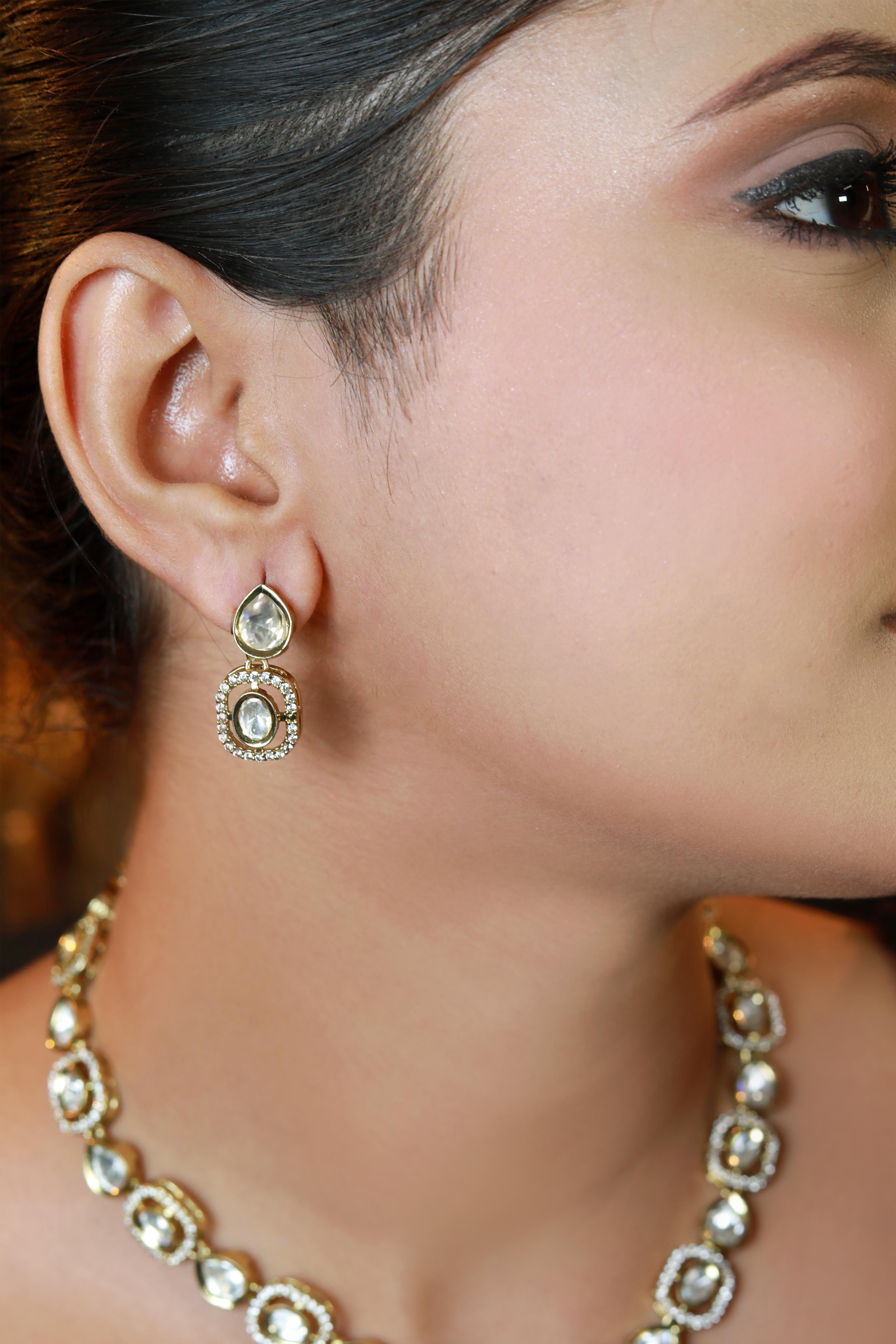 Zarina Vilas Necklace Set