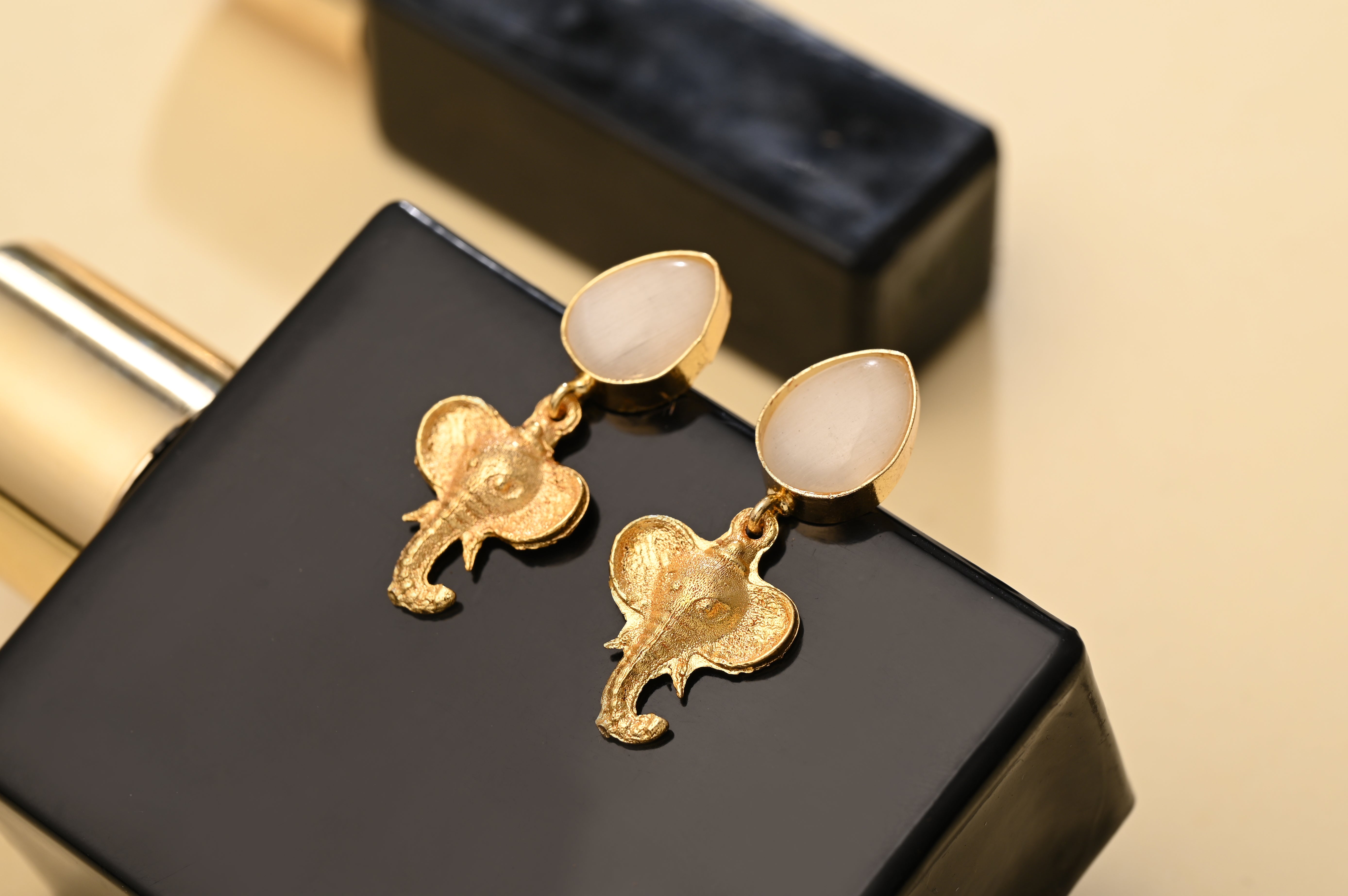 Gaj Shobha Dangler Earring